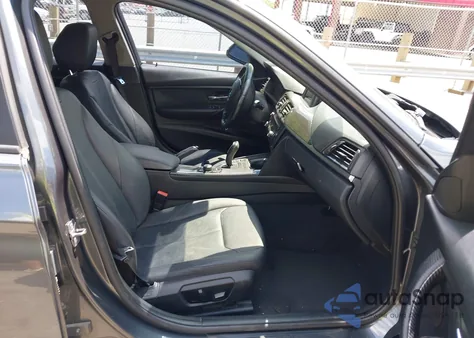 2014 BMW 328D xDrive z USA, uszkodzony, nr VIN WBA3D5C50EKX98935